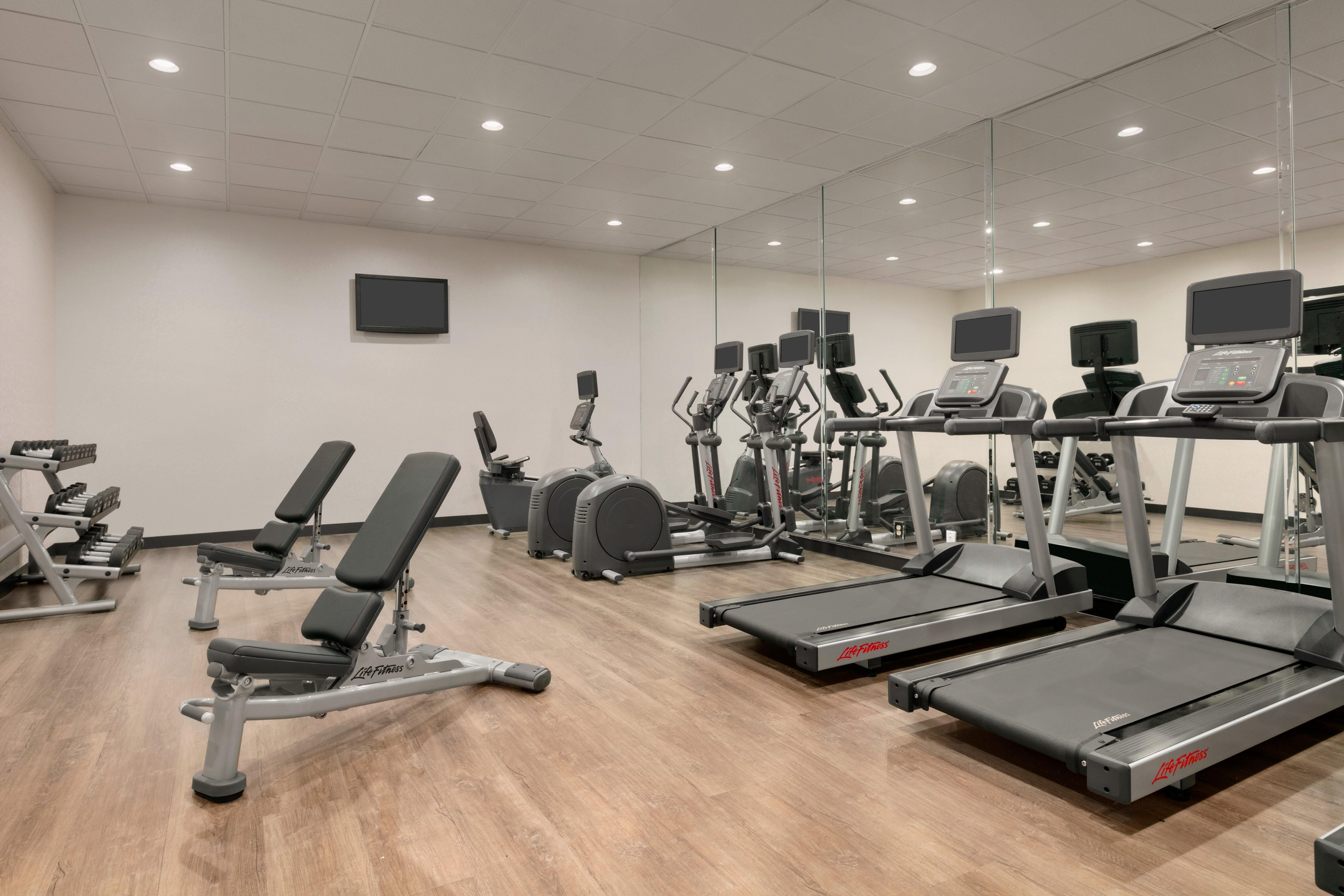 Holiday Inn Express Hotel & Suites Norfolk Airport By Ihg Exteriör bild
