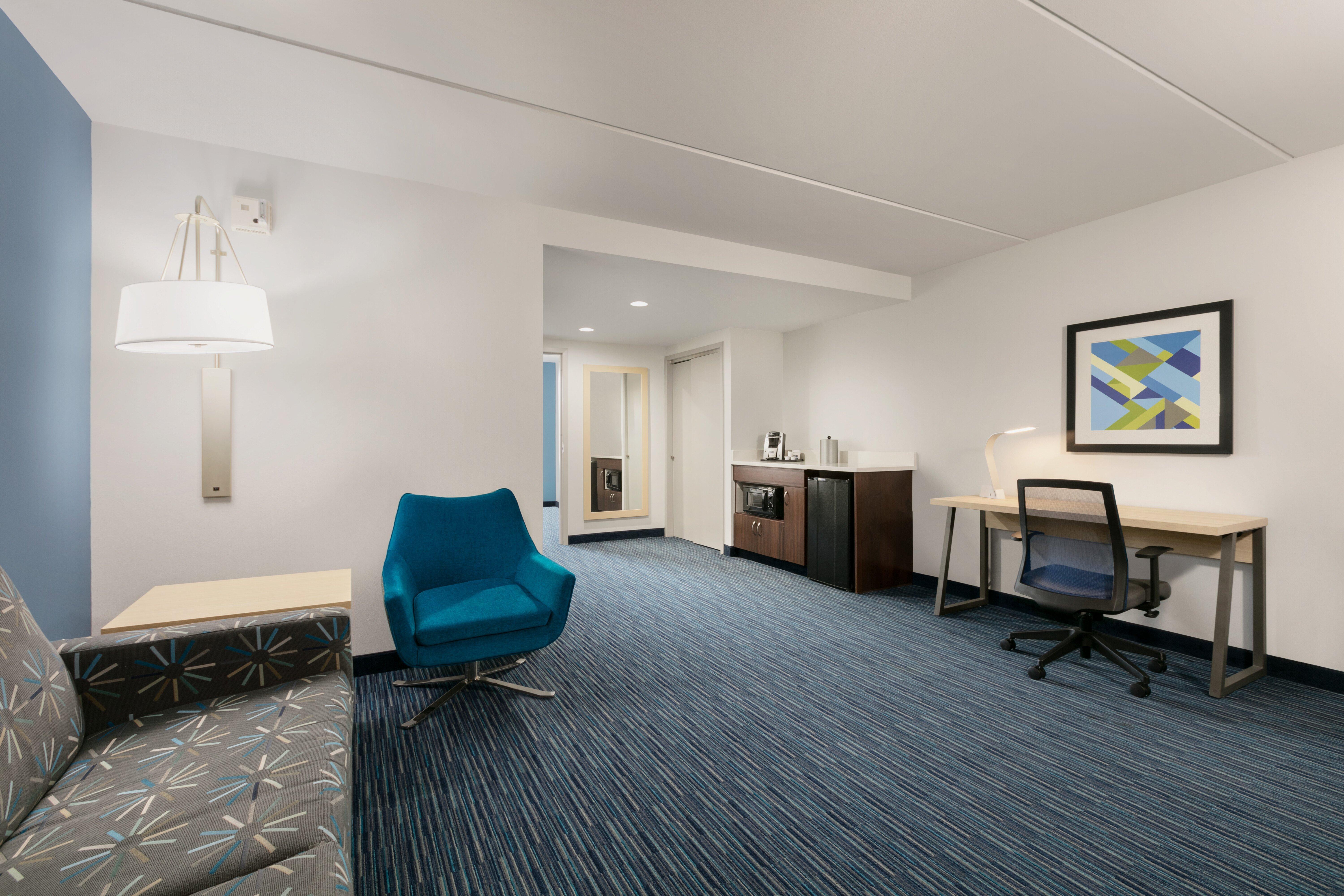 Holiday Inn Express Hotel & Suites Norfolk Airport By Ihg Exteriör bild