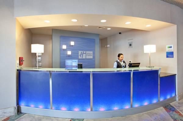 Holiday Inn Express Hotel & Suites Norfolk Airport By Ihg Exteriör bild