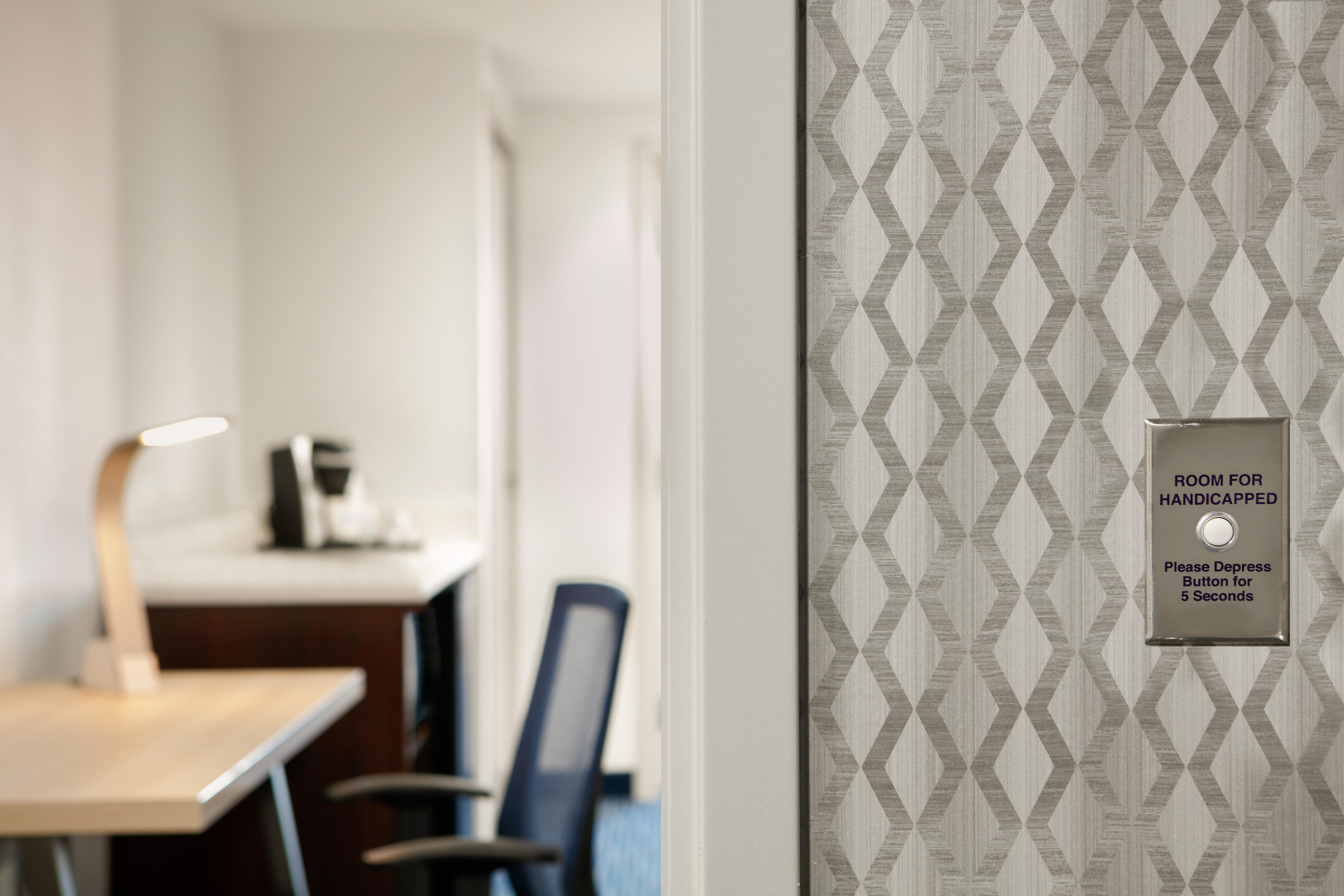 Holiday Inn Express Hotel & Suites Norfolk Airport By Ihg Exteriör bild