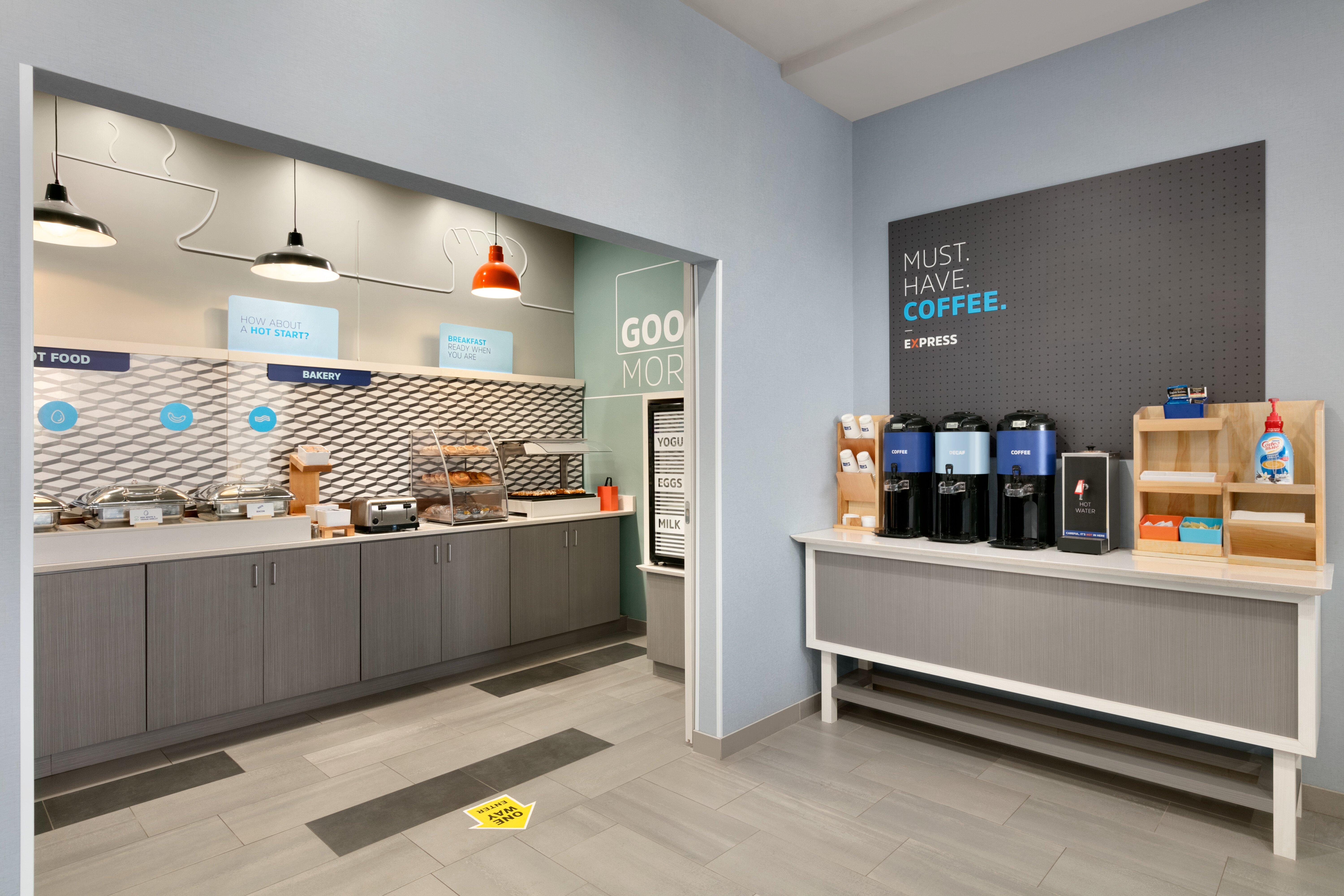 Holiday Inn Express Hotel & Suites Norfolk Airport By Ihg Exteriör bild