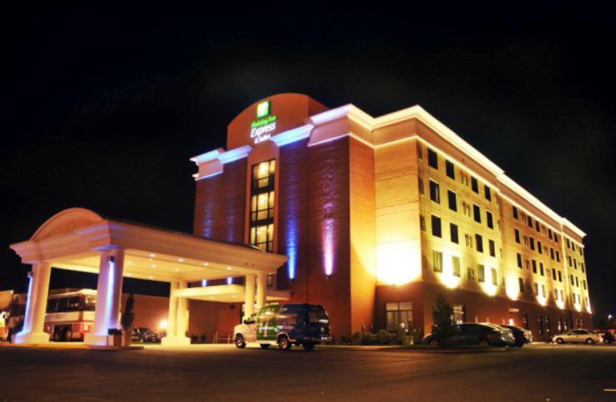 Holiday Inn Express Hotel & Suites Norfolk Airport By Ihg Exteriör bild